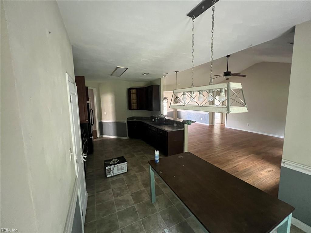 24408 John Henry St Property Photo 11