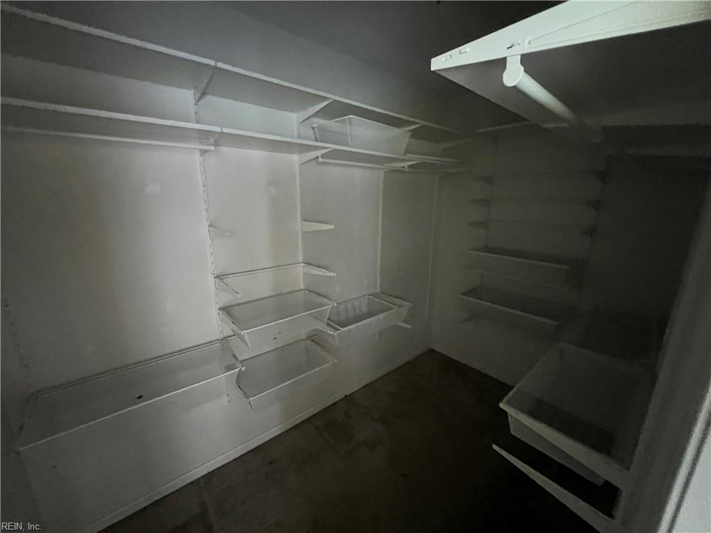 24408 John Henry St Property Photo 18