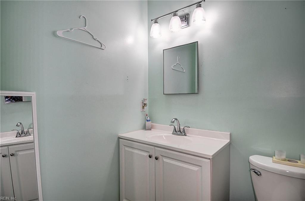 3217 Tiverton Dr Property Photo 31