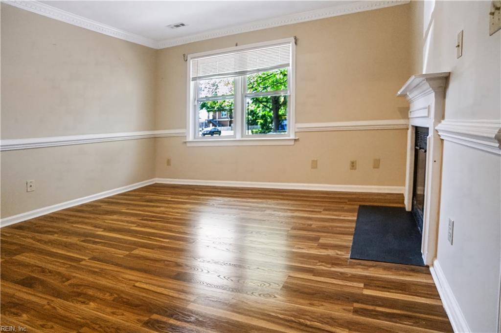 1 Academy Ln Property Photo 2