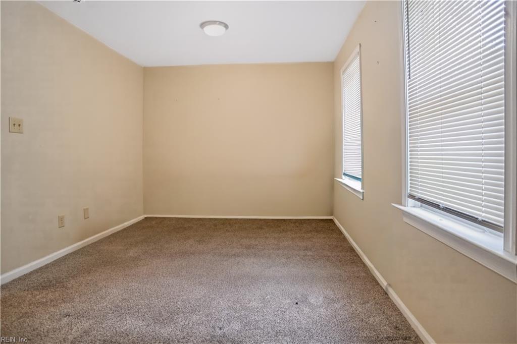 1 Academy Ln Property Photo 8
