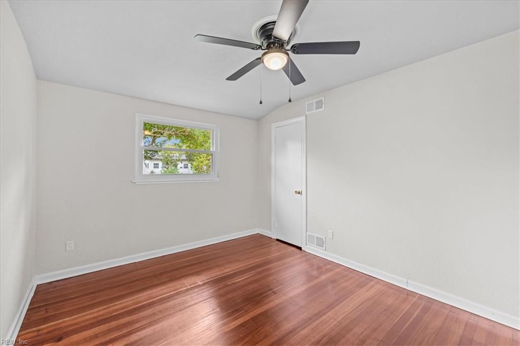 120 Beechwood Ave Property Photo 22