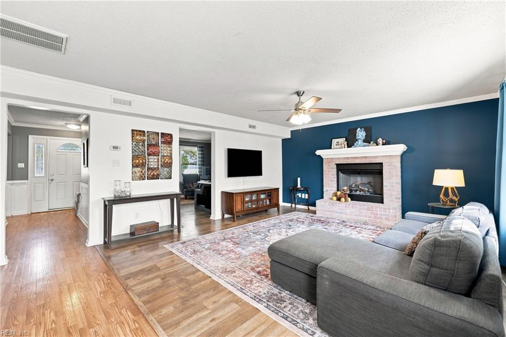 1008 Levy Loop Property Photo 11
