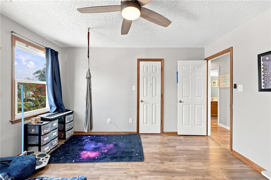 1008 Levy Loop Property Photo 33