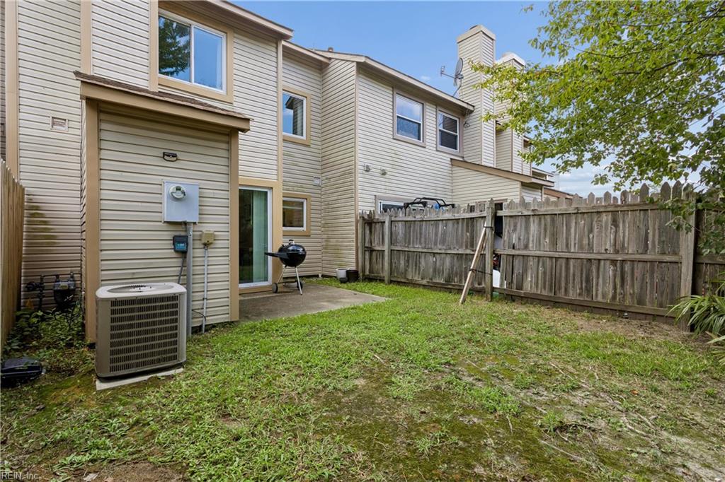 754 Quesnel Dr Property Photo 41