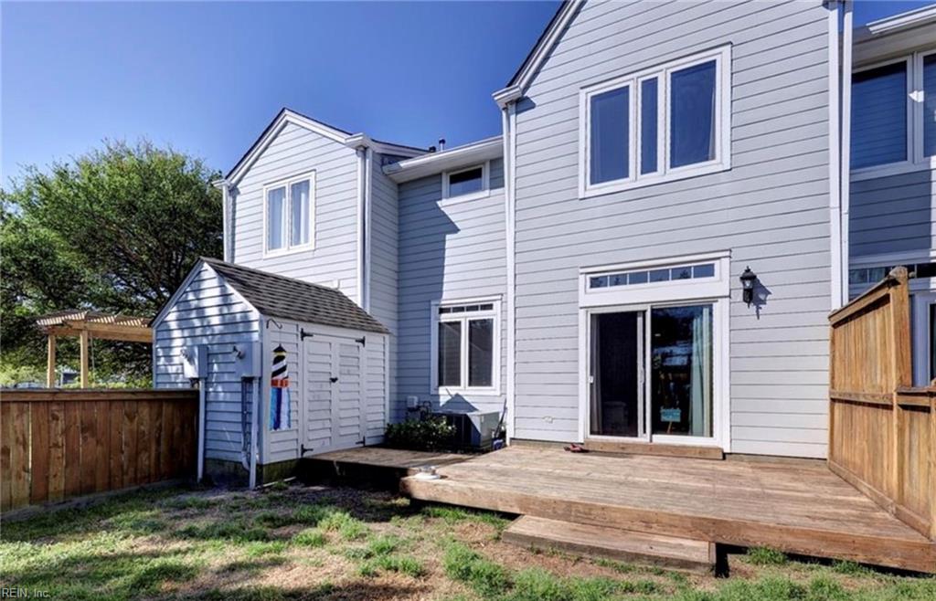 1039 Porte Harbour Arch Property Photo 24