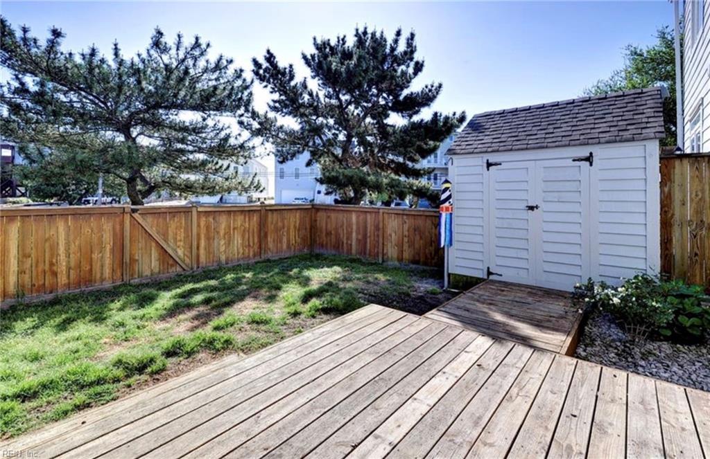 1039 Porte Harbour Arch Property Photo 25