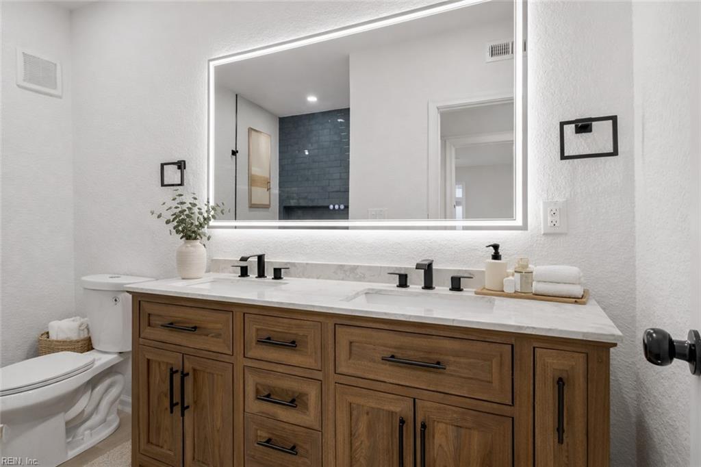 6015 Hampton Blvd Property Photo 27