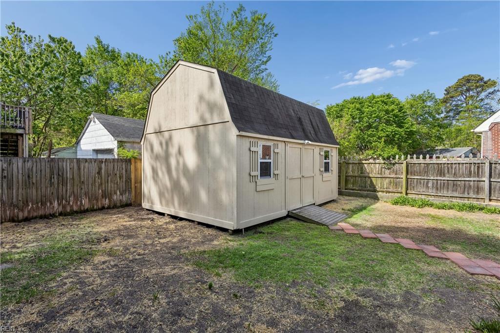 6015 Hampton Blvd Property Photo 44