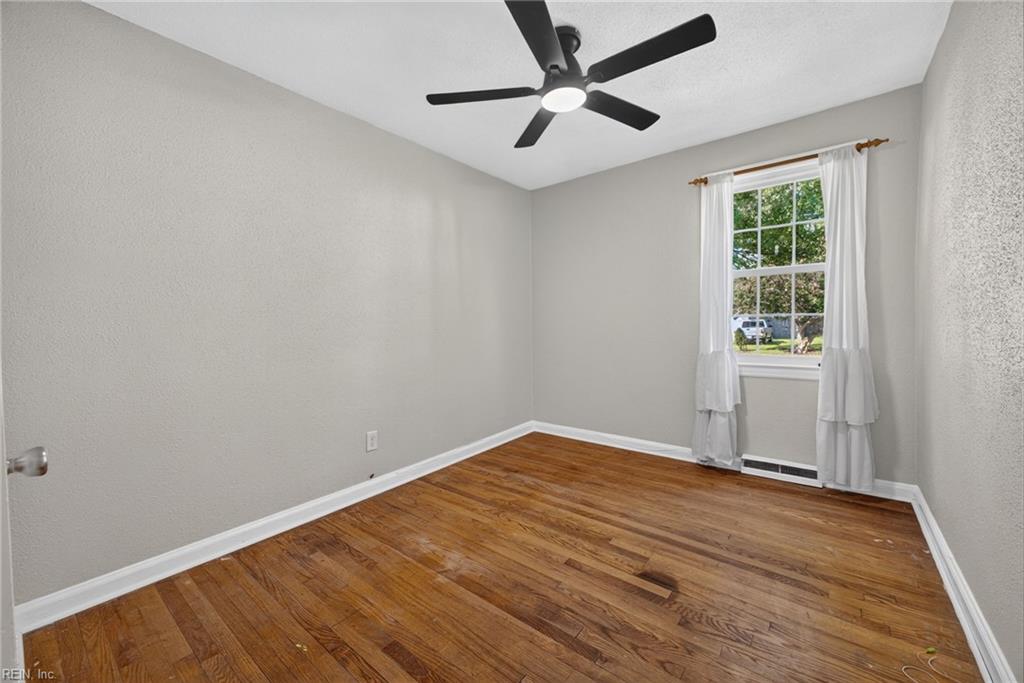 3012 Herbert St Property Photo 17