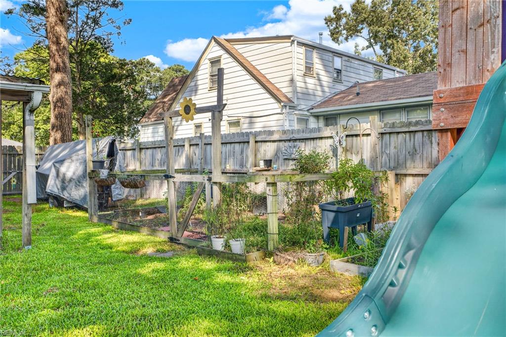 3012 Herbert St Property Photo 21
