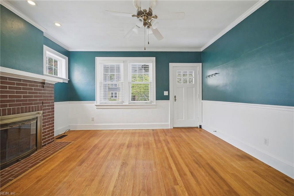 118 W Randall Ave Property Photo 6