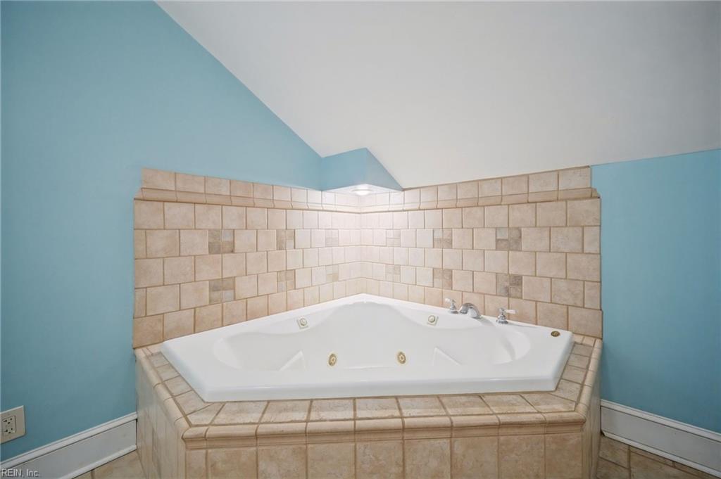 118 W Randall Ave Property Photo 23