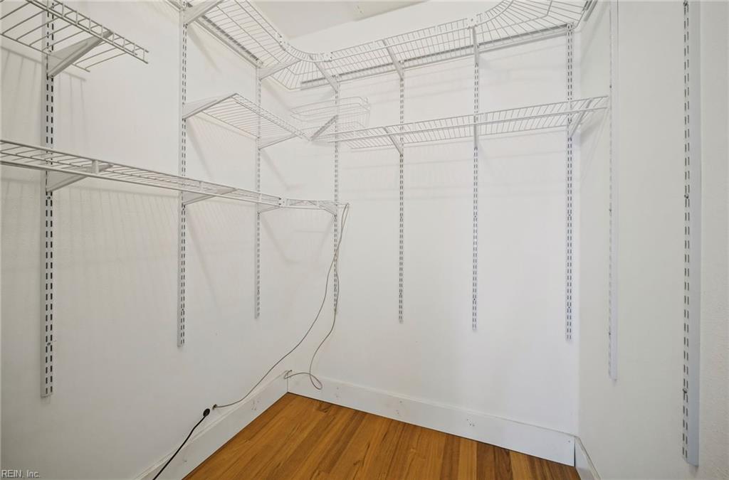118 W Randall Ave Property Photo 26