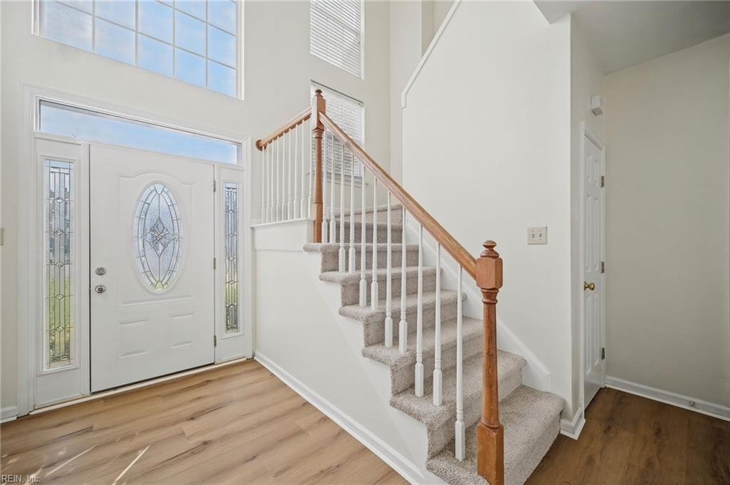 903 Willow Brook Ct Property Photo 6