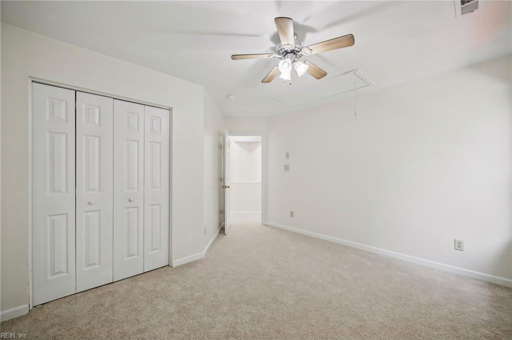 903 Willow Brook Ct Property Photo 24