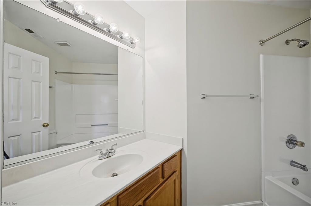 903 Willow Brook Ct Property Photo 25