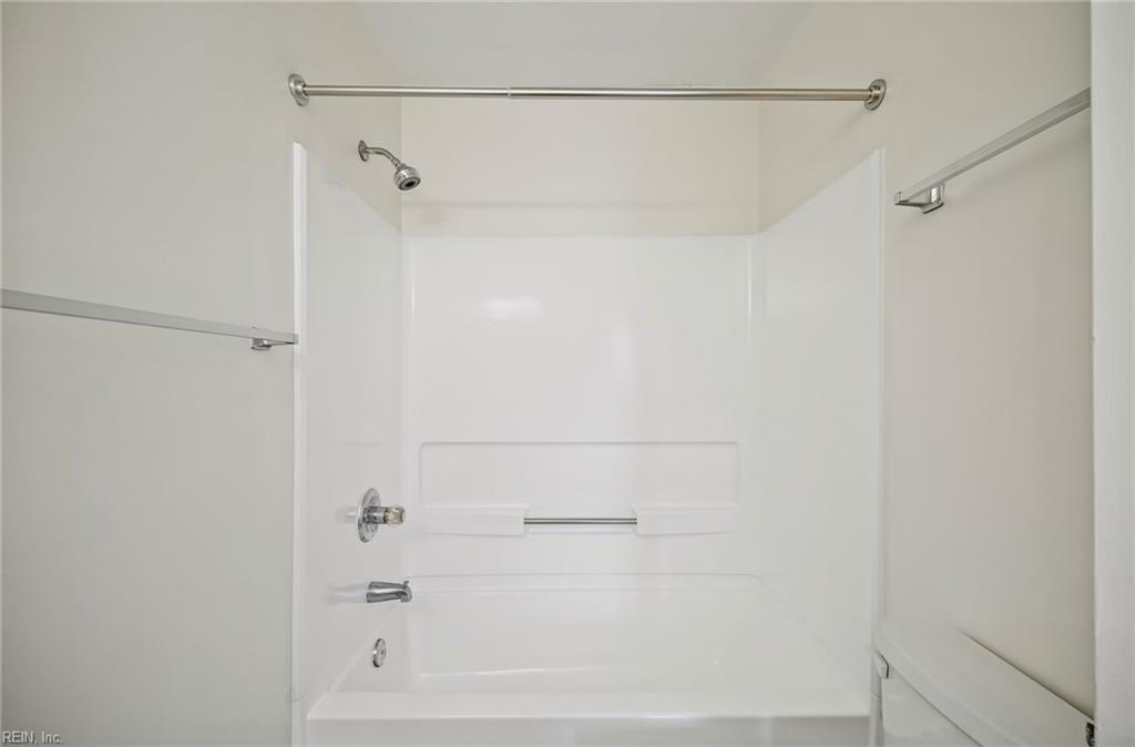903 Willow Brook Ct Property Photo 26