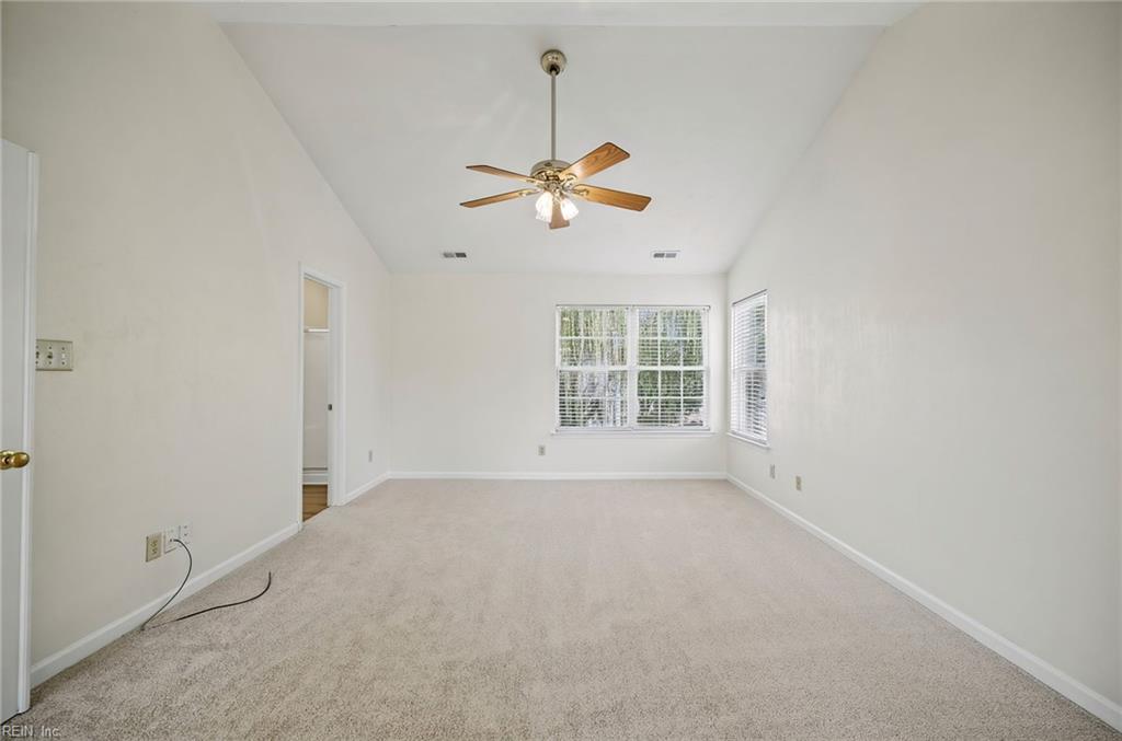 903 Willow Brook Ct Property Photo 29