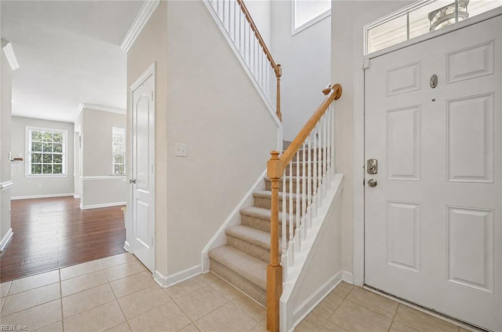 1177 Treefern Dr Property Photo 3