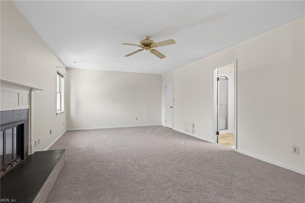 4502 Sir Johns Ln Property Photo 29