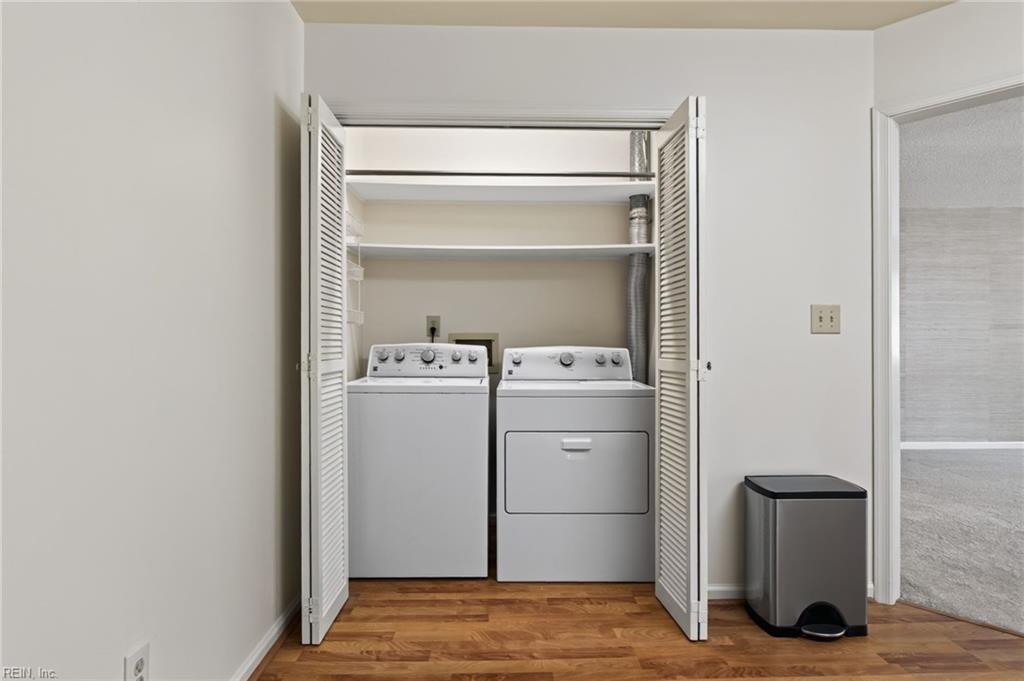 4502 Sir Johns Ln Property Photo 33