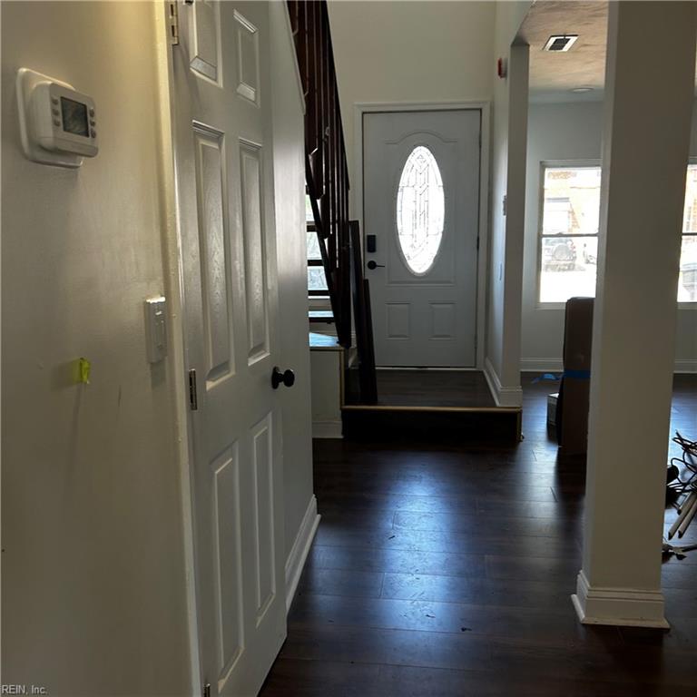 5563 Keydet Dr Property Photo 6