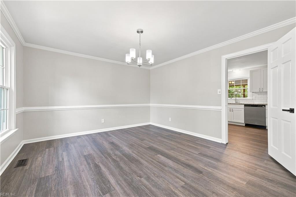 188 Corinthia Dr Property Photo 14