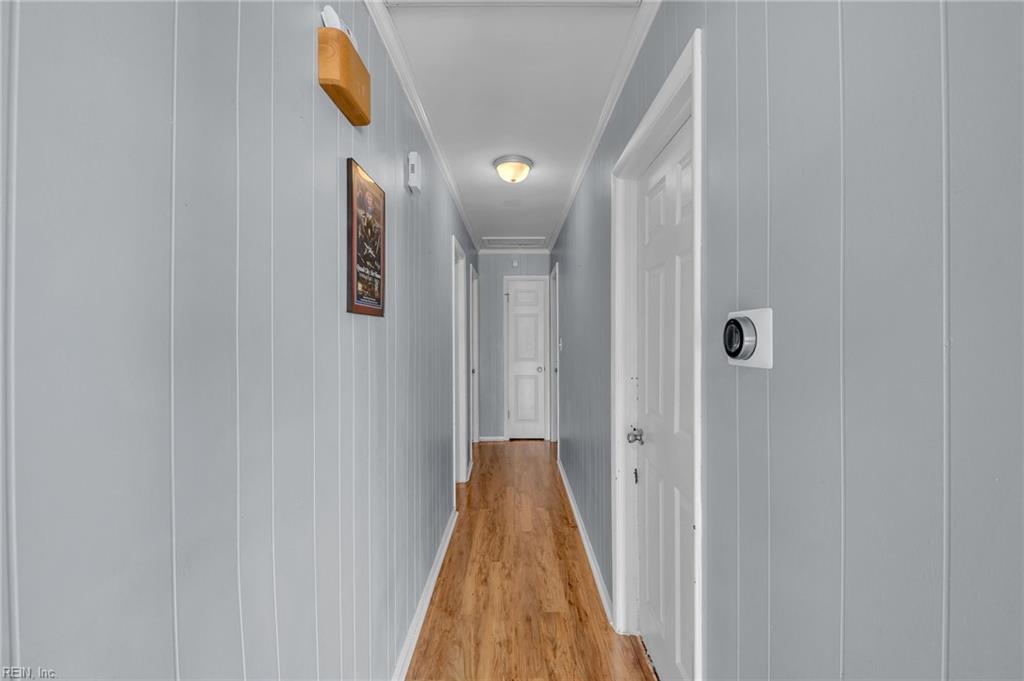 508 Middleboro Ter Property Photo 15