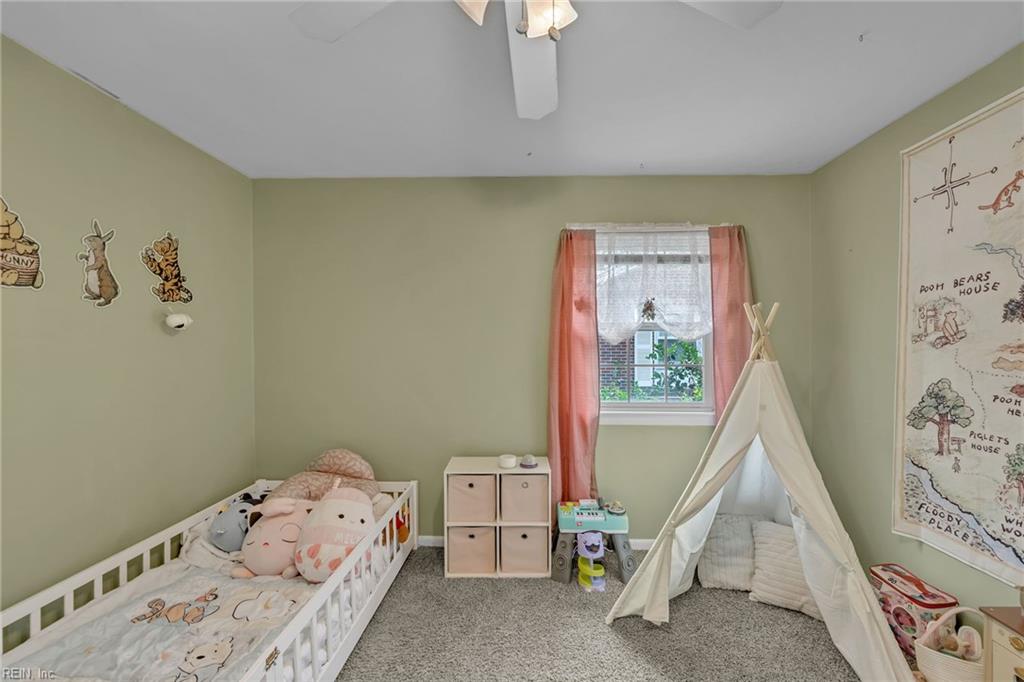 508 Middleboro Ter Property Photo 18