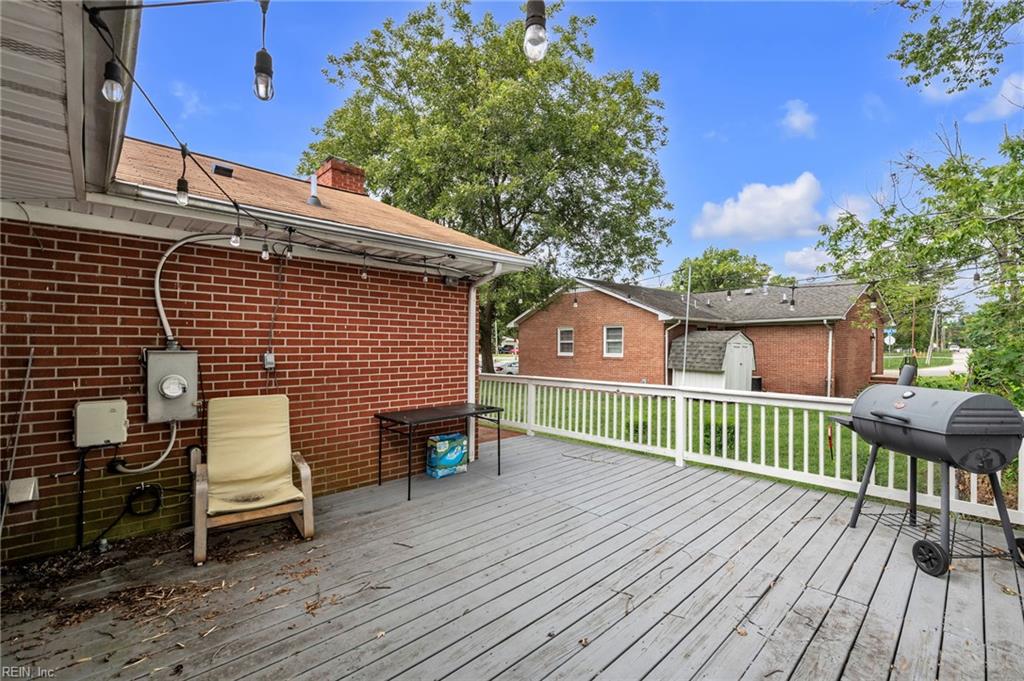 508 Middleboro Ter Property Photo 35