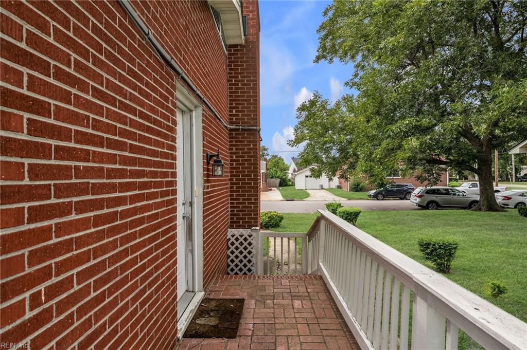 508 Middleboro Ter Property Photo 37
