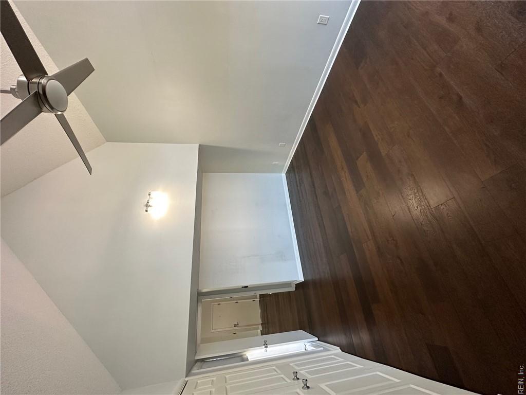 696 Mowbray Arch Property Photo 11
