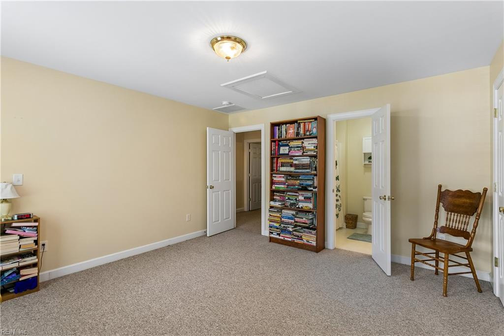 6418 Village Woods Ct Property Photo 17
