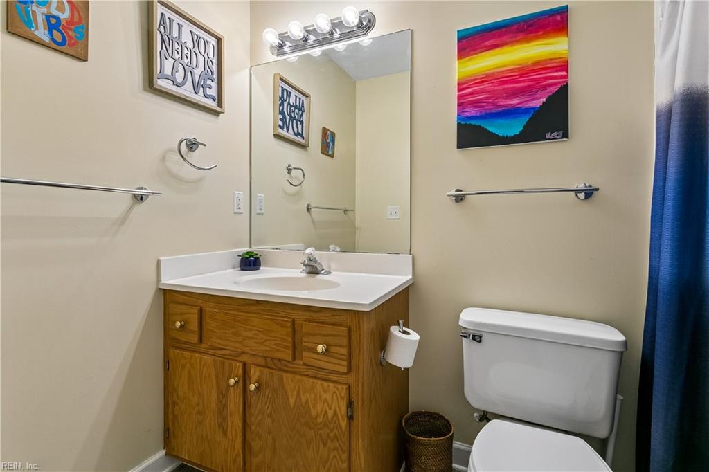 6418 Village Woods Ct Property Photo 24
