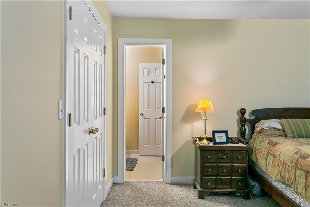 6418 Village Woods Ct Property Photo 29
