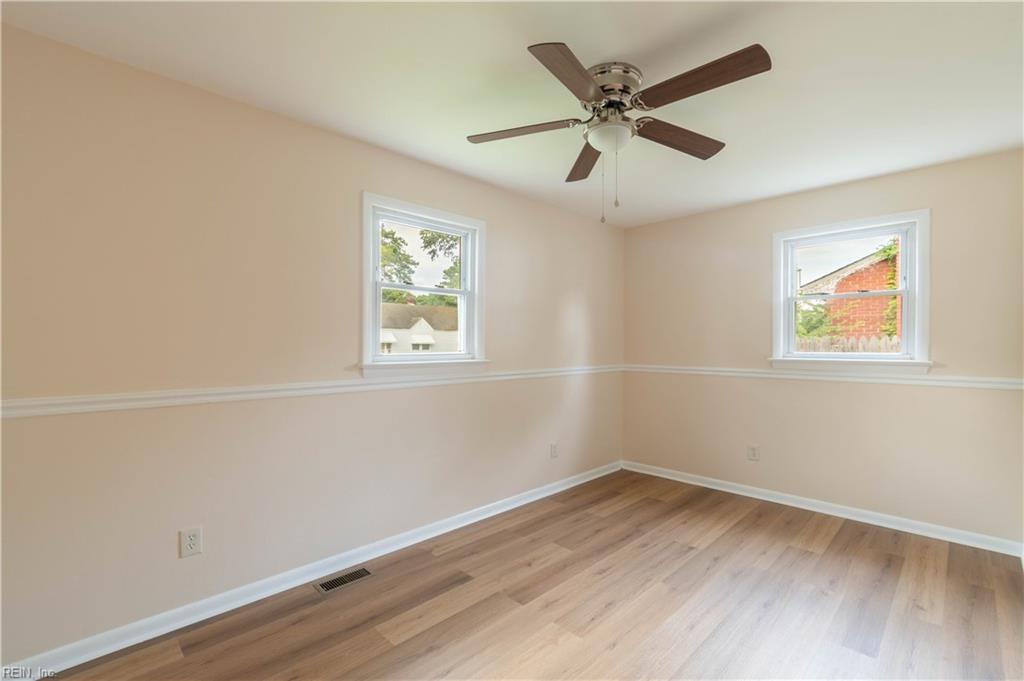 1302 Portlock Rd Property Photo 10