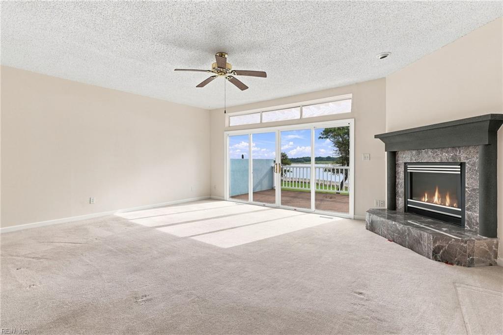 9554 Bay Front Dr Property Photo 20