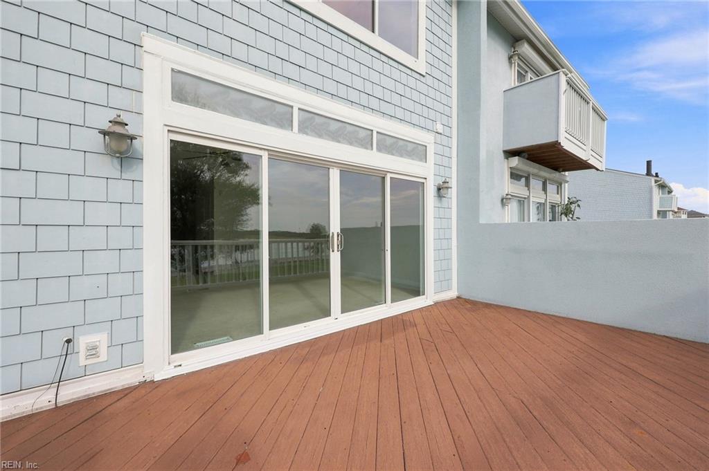 9554 Bay Front Dr Property Photo 41