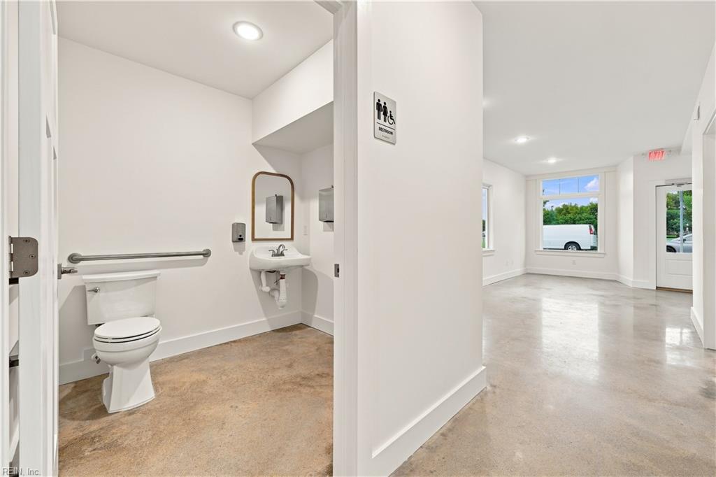 112 Buckroe Ave Property Photo 16