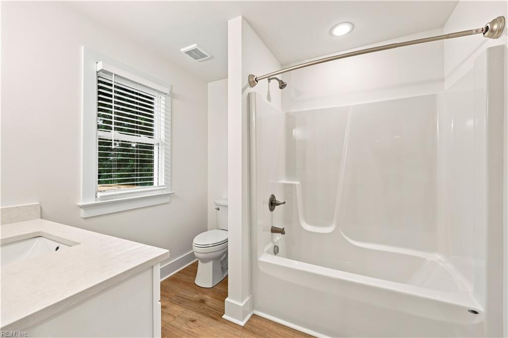 112 Buckroe Ave Property Photo 34