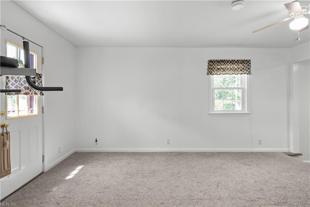 5913 Brinda Ave Property Photo 37
