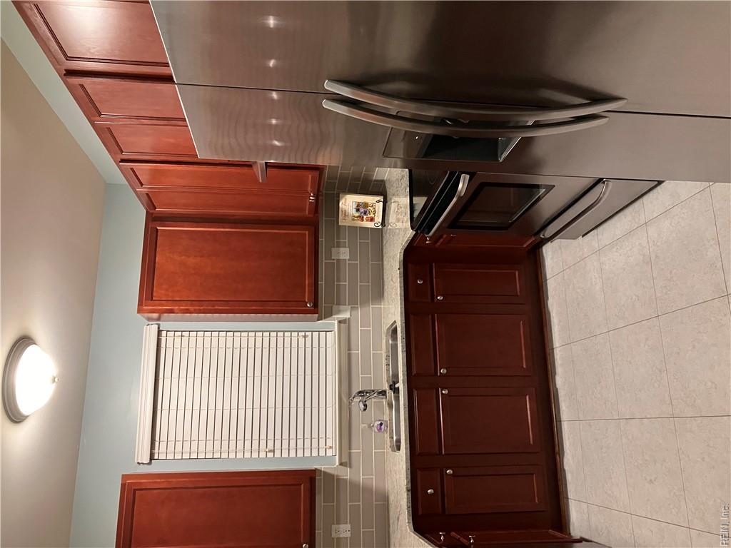 322 Holyoke Ln Property Photo 10