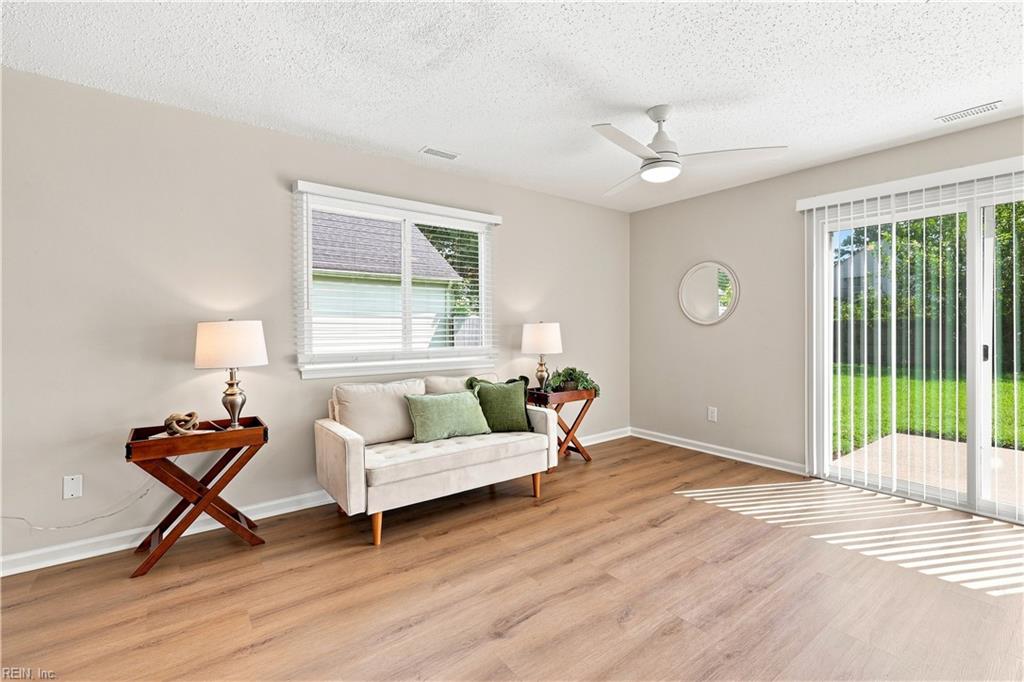 830 Chimney Hill Pw Property Photo 6