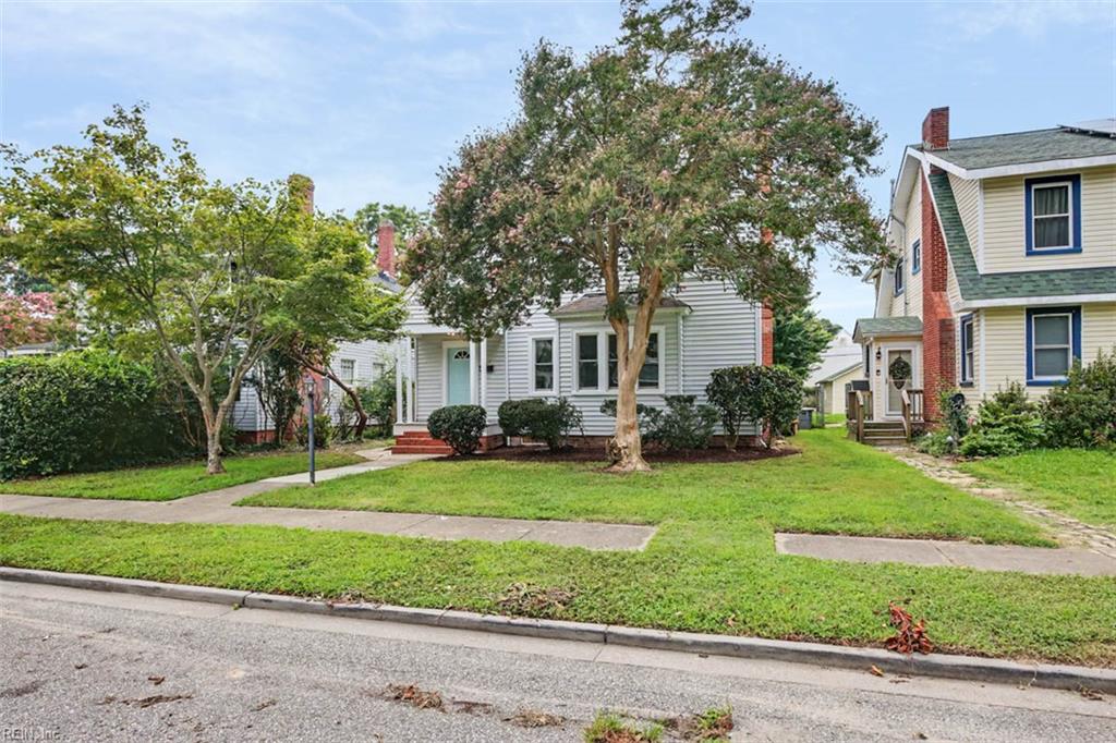 117 Pochin PL Property Photo 1