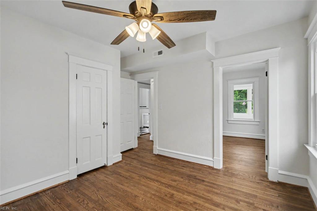117 Pochin Pl Property Photo 22