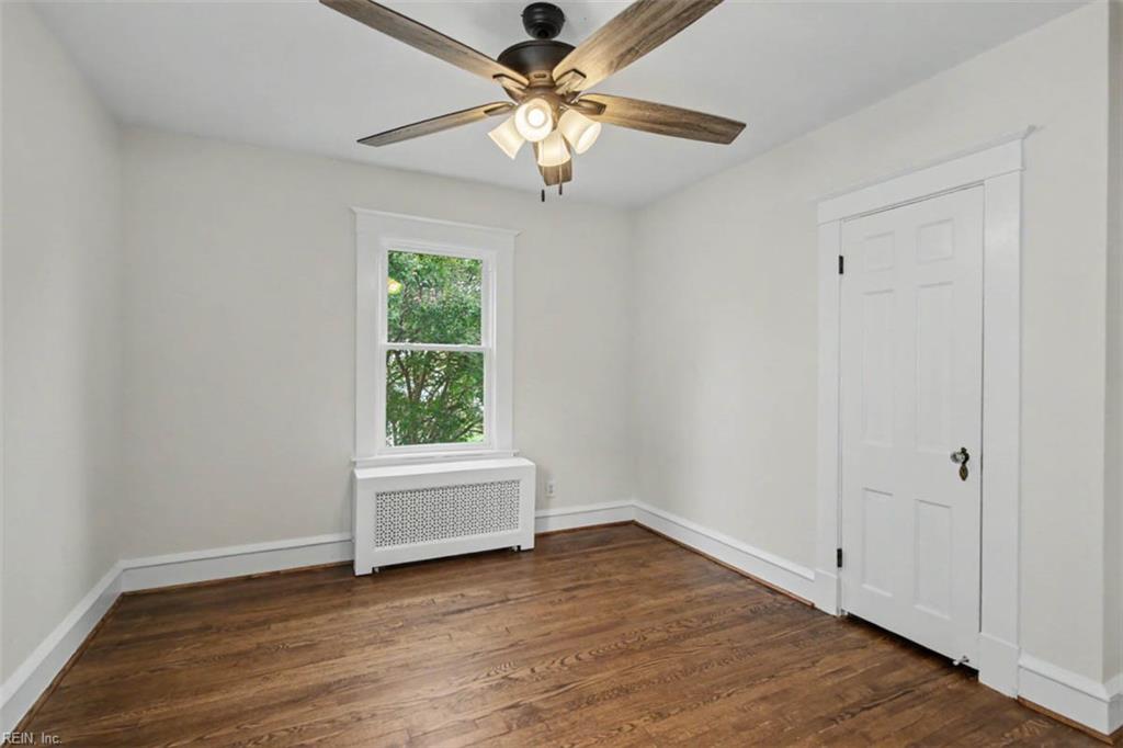 117 Pochin Pl Property Photo 23