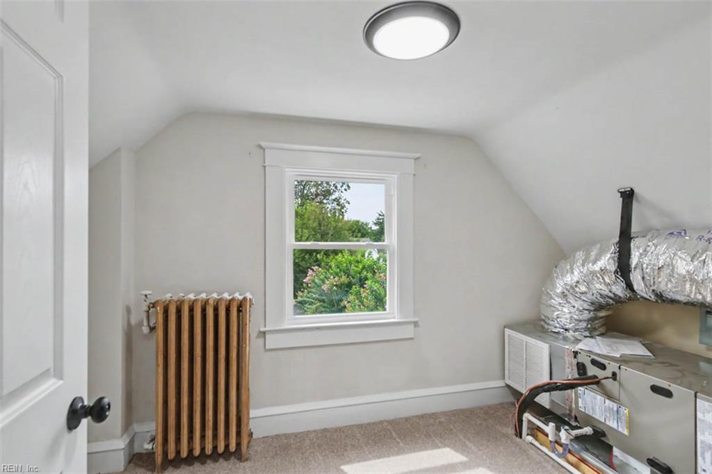 117 Pochin Pl Property Photo 31