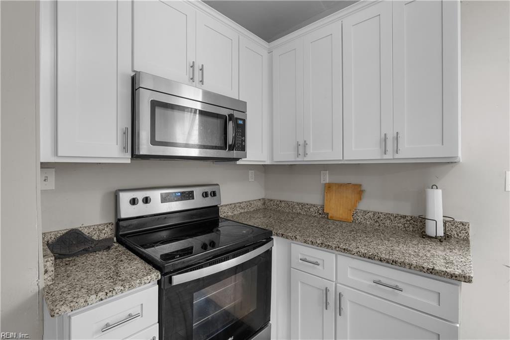 1914 North St Property Photo 16