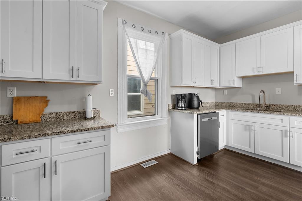 1914 North St Property Photo 17